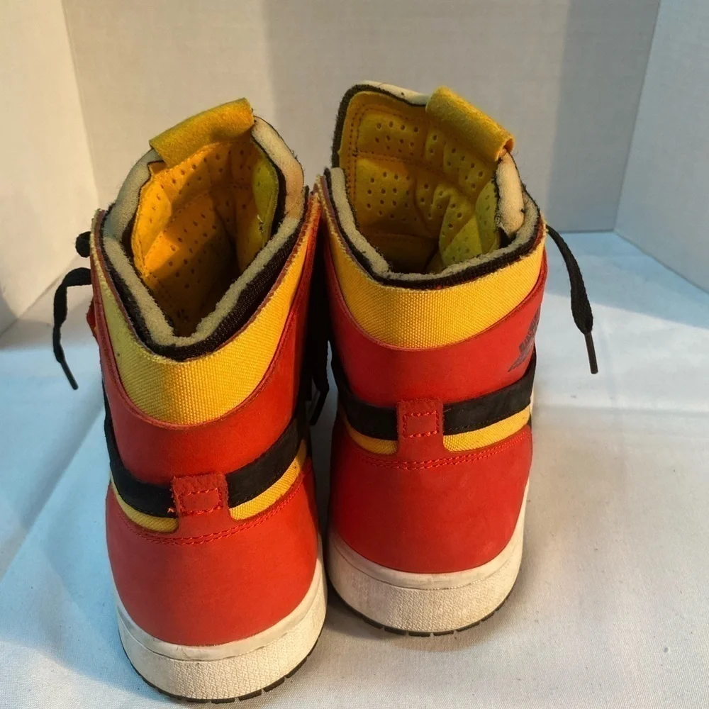 Air Jordan 1 Zoom Air CMFT Chili Red Shoe size 10